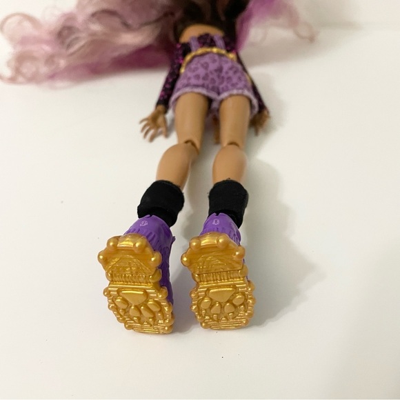 Monster High Clawdeen Wolf Fashion Doll - Picture 16 of 16